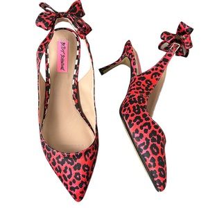 Betsey Johnson “Cadee” Pink Leopard Heels 9.5